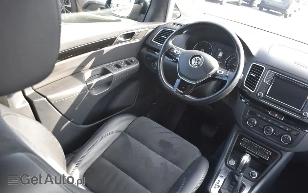 VOLKSWAGEN Sharan 2.0 TDI BMT Highline DSG