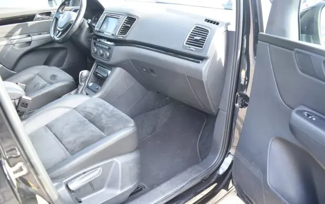 VOLKSWAGEN Sharan 2.0 TDI BMT Highline DSG