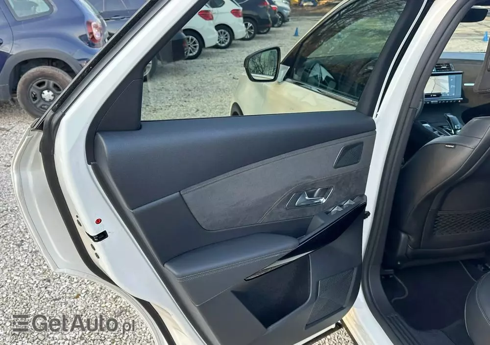 DS AUTOMOBILES DS 7 Crossback 1.6 PureTech Performance Line +