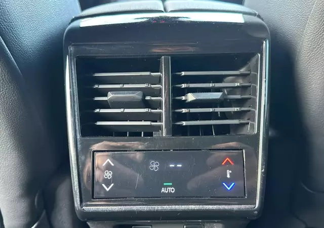 DS AUTOMOBILES DS 7 Crossback 1.6 PureTech Performance Line +