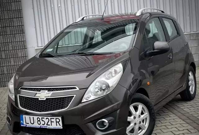 CHEVROLET Spark 
