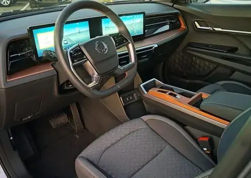 SSANGYONG/KGM Torres 