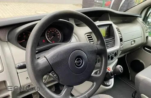 OPEL Vivaro 