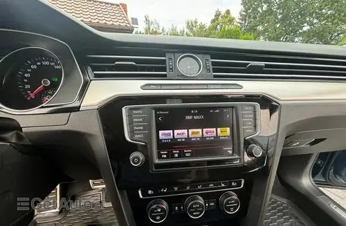 VOLKSWAGEN Passat Alltrack 