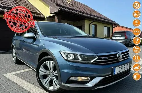 VOLKSWAGEN Passat Alltrack 