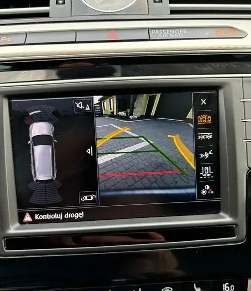 VOLKSWAGEN Passat Alltrack 