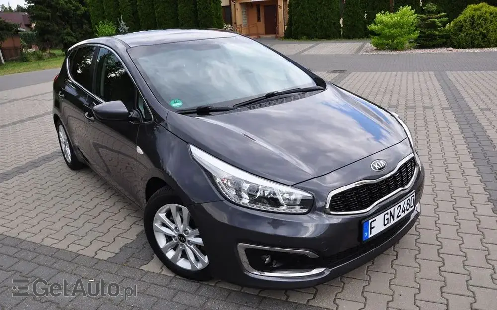KIA Ceed 1.6 CRDi SCR L Business Line