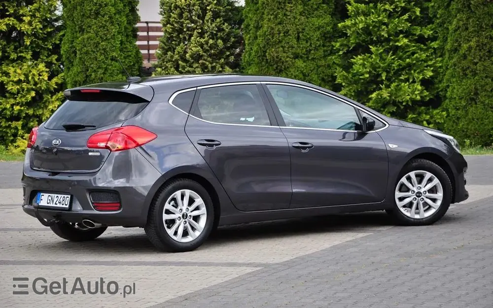 KIA Ceed 1.6 CRDi SCR L Business Line