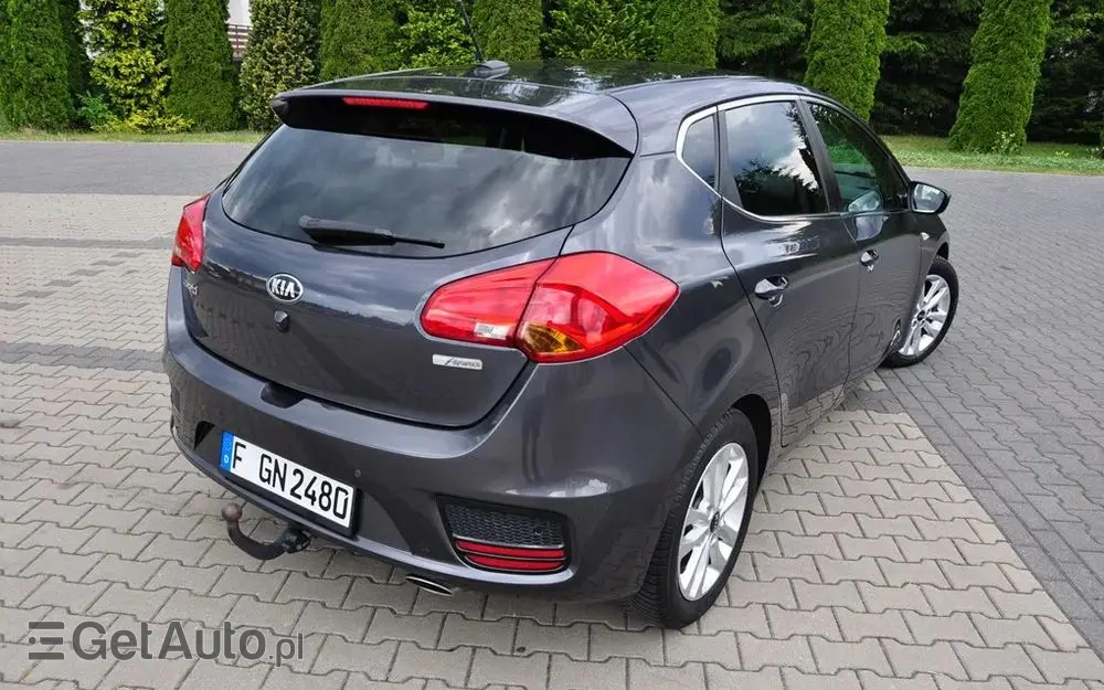 KIA Ceed 1.6 CRDi SCR L Business Line