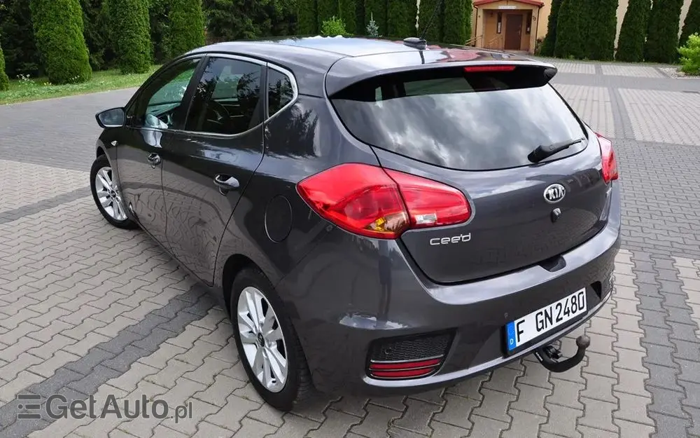 KIA Ceed 1.6 CRDi SCR L Business Line