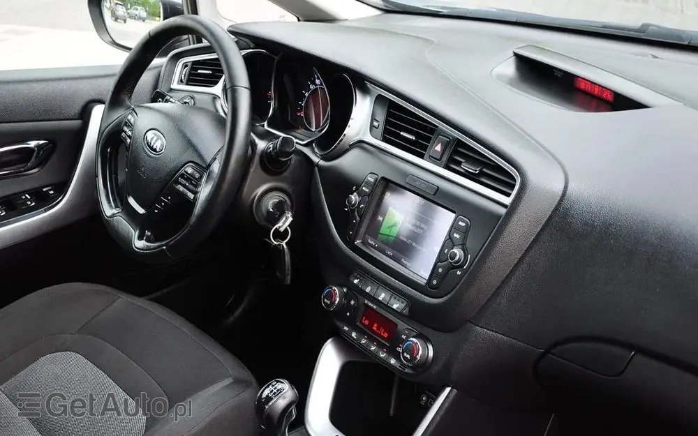 KIA Ceed 1.6 CRDi SCR L Business Line