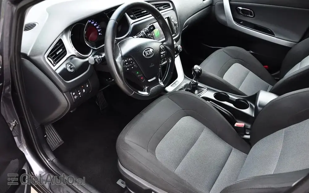 KIA Ceed 1.6 CRDi SCR L Business Line