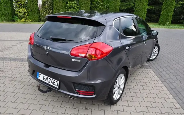 KIA Ceed 1.6 CRDi SCR L Business Line