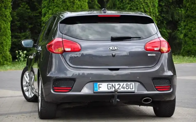 KIA Ceed 1.6 CRDi SCR L Business Line