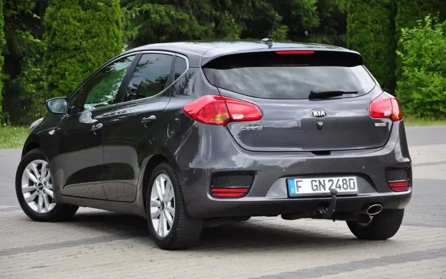 KIA Ceed 1.6 CRDi SCR L Business Line