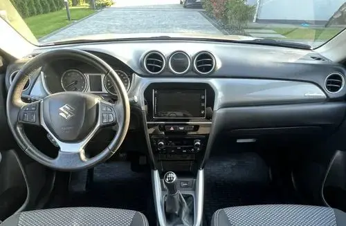 SUZUKI Vitara 