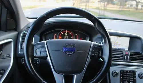 VOLVO Xc 60 