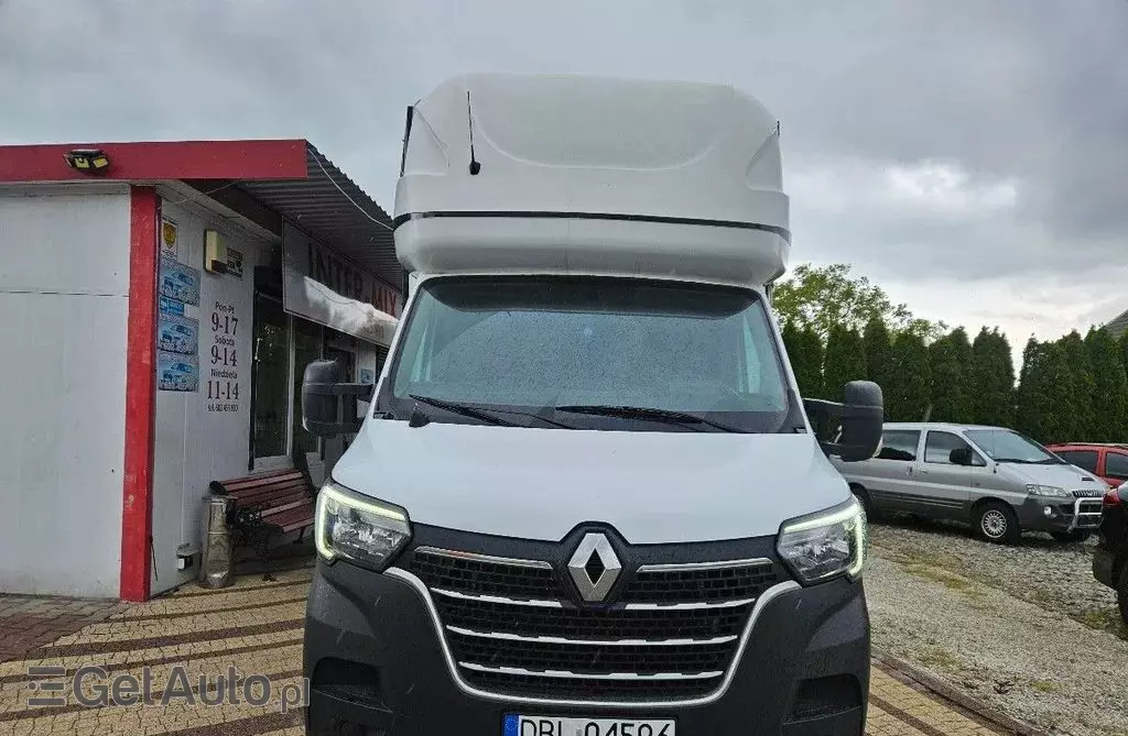 RENAULT Master 