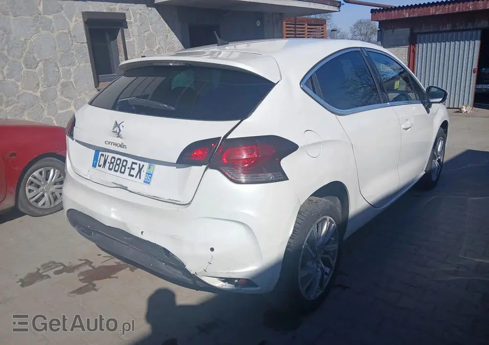 CITROËN DS4 E-HDi 110 Chic