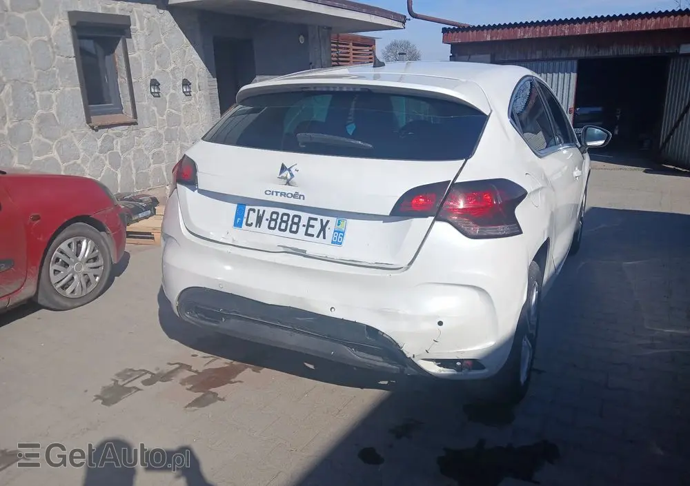 CITROËN DS4 E-HDi 110 Chic