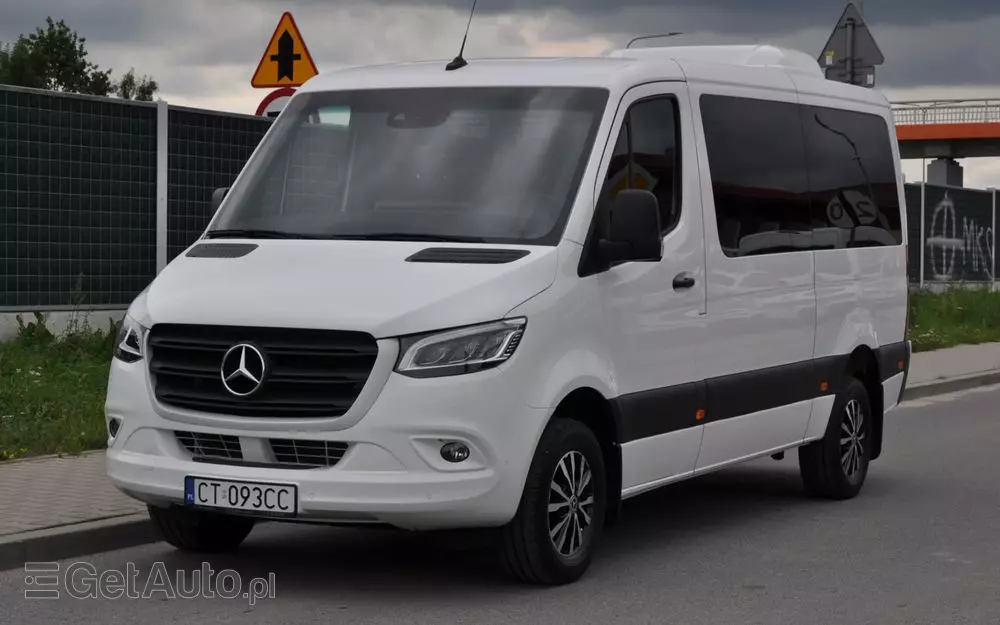 MERCEDES-BENZ Sprinter 319 CDI Standard SELECT 9G-Tronic 907.233