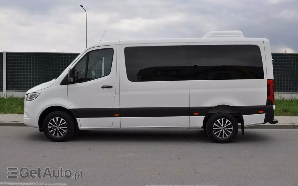 MERCEDES-BENZ Sprinter 319 CDI Standard SELECT 9G-Tronic 907.233