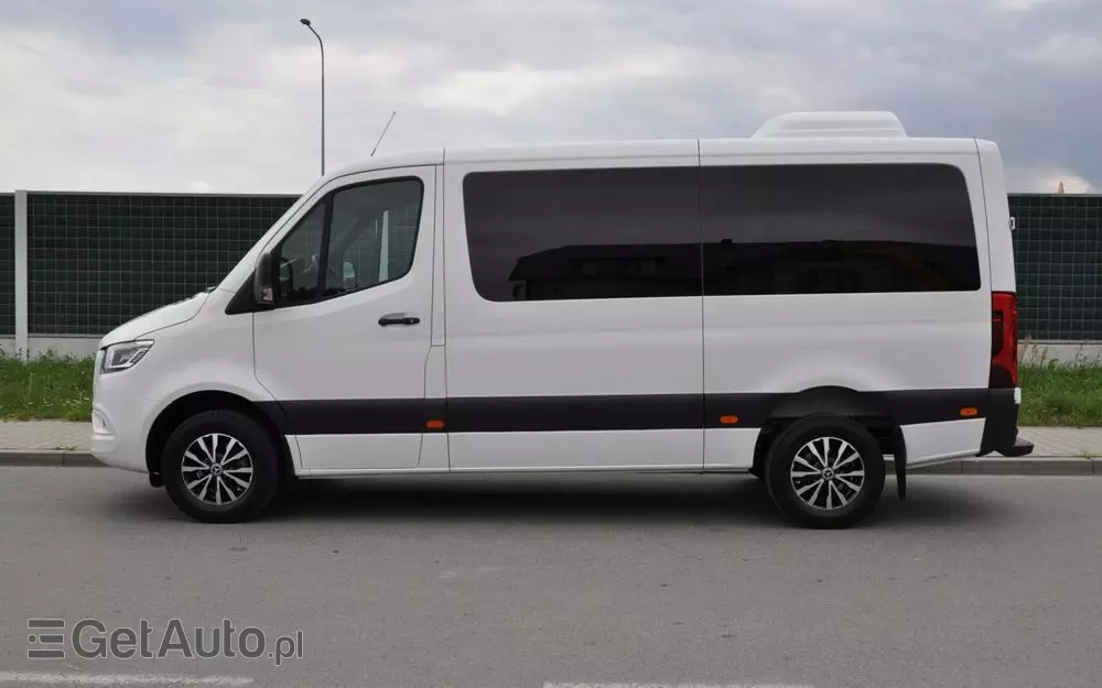MERCEDES-BENZ Sprinter 319 CDI Standard SELECT 9G-Tronic 907.233