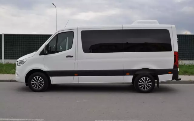 MERCEDES-BENZ Sprinter 319 CDI Standard SELECT 9G-Tronic 907.233