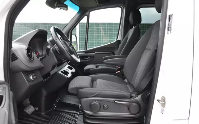 MERCEDES-BENZ Sprinter 319 CDI Standard SELECT 9G-Tronic 907.233