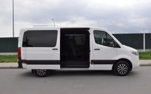 MERCEDES-BENZ Sprinter 319 CDI Standard SELECT 9G-Tronic 907.233