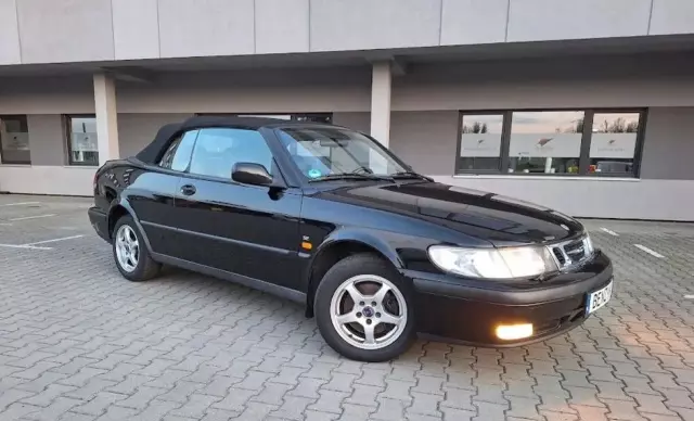 SAAB 9-3 