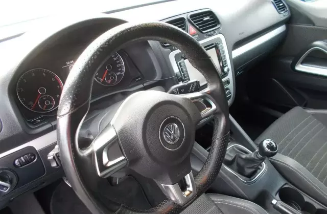 VOLKSWAGEN Scirocco 