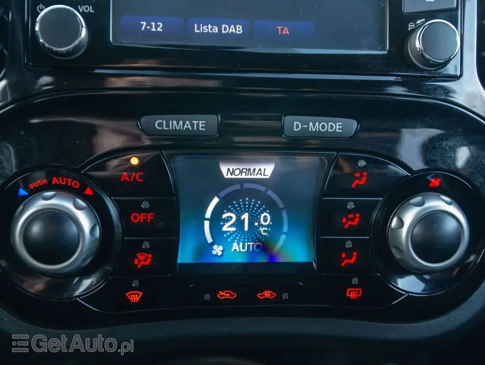 NISSAN Juke 1.2 DIG-T N-Connecta