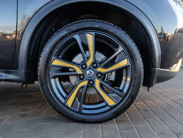 NISSAN Juke 1.2 DIG-T N-Connecta