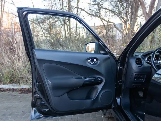 NISSAN Juke 1.2 DIG-T N-Connecta