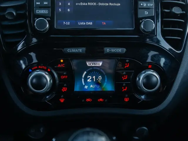 NISSAN Juke 1.2 DIG-T N-Connecta