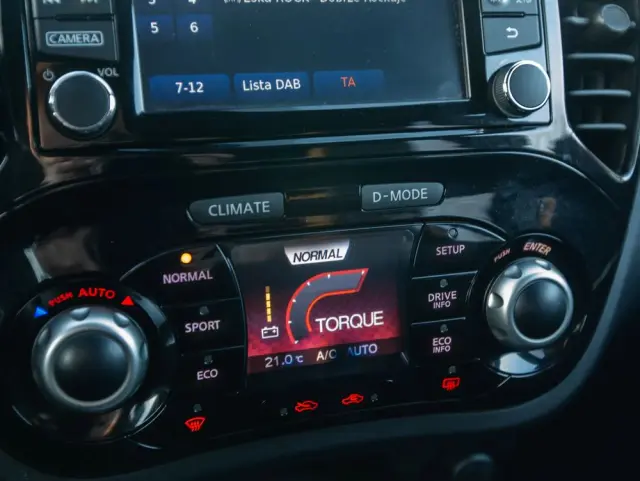 NISSAN Juke 1.2 DIG-T N-Connecta