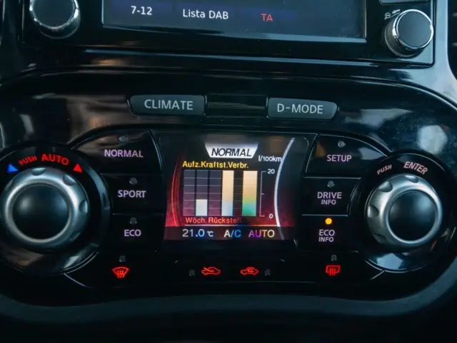 NISSAN Juke 1.2 DIG-T N-Connecta