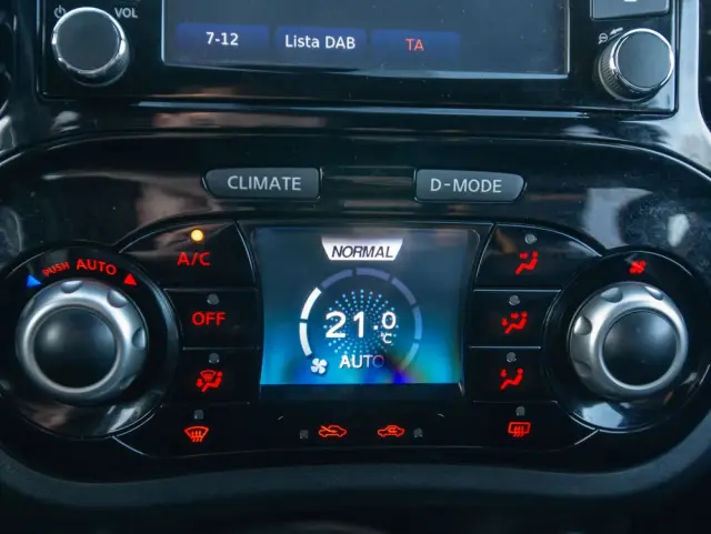 NISSAN Juke 1.2 DIG-T N-Connecta