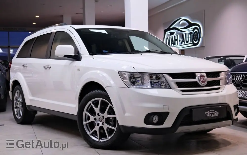 FIAT Freemont 2.0 Multijet 16V DPF Automatik Allrad Cross