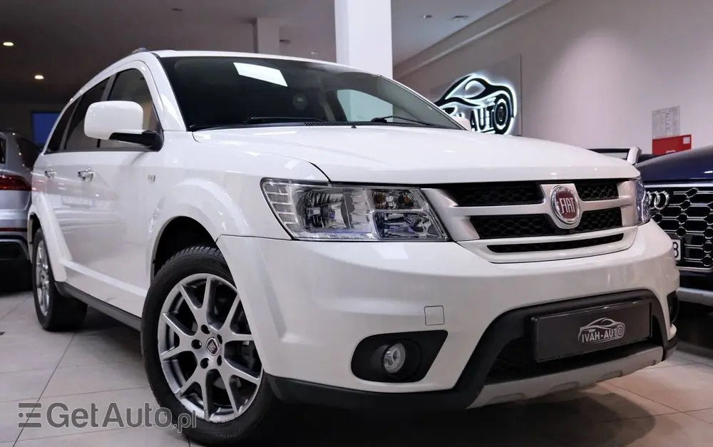 FIAT Freemont 2.0 Multijet 16V DPF Automatik Allrad Cross