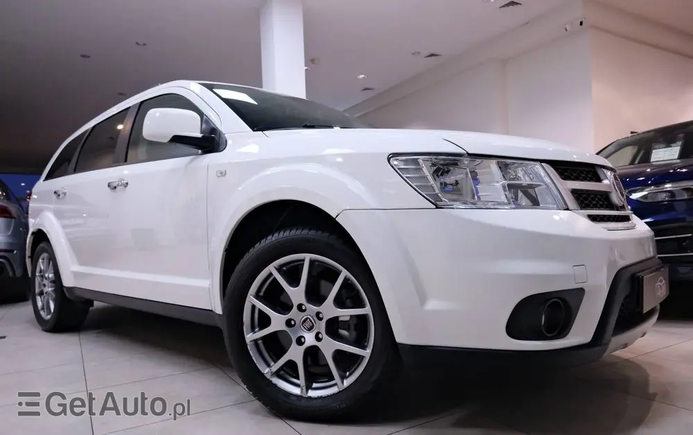 FIAT Freemont 2.0 Multijet 16V DPF Automatik Allrad Cross