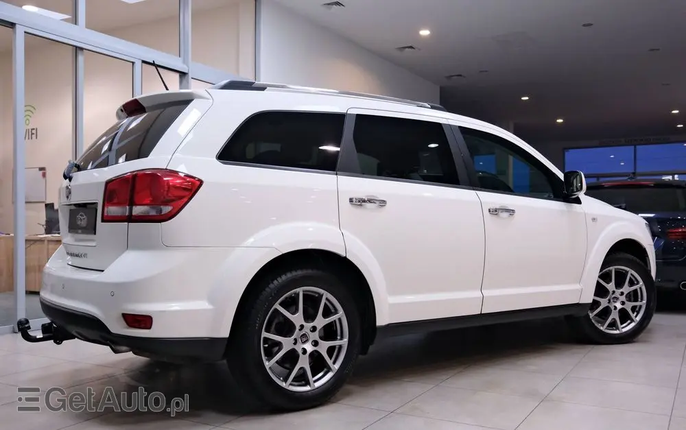 FIAT Freemont 2.0 Multijet 16V DPF Automatik Allrad Cross