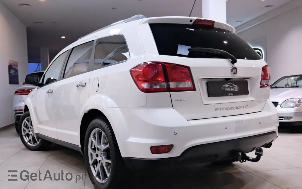 FIAT Freemont 2.0 Multijet 16V DPF Automatik Allrad Cross