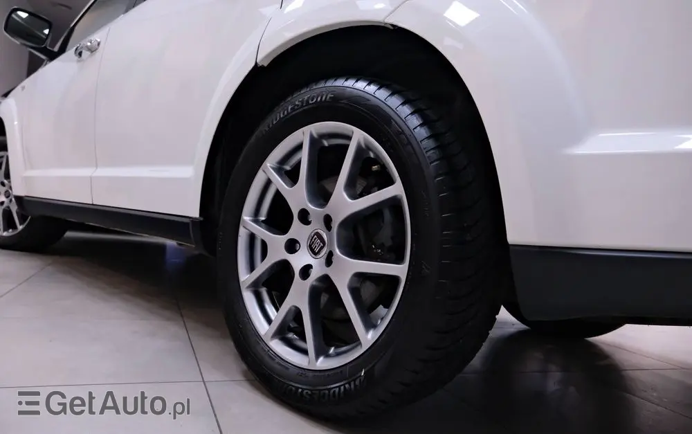 FIAT Freemont 2.0 Multijet 16V DPF Automatik Allrad Cross