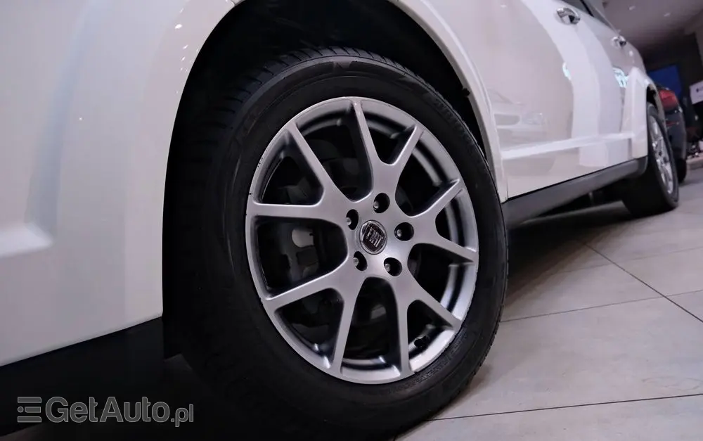 FIAT Freemont 2.0 Multijet 16V DPF Automatik Allrad Cross