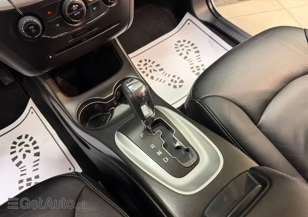 FIAT Freemont 2.0 Multijet 16V DPF Automatik Allrad Cross