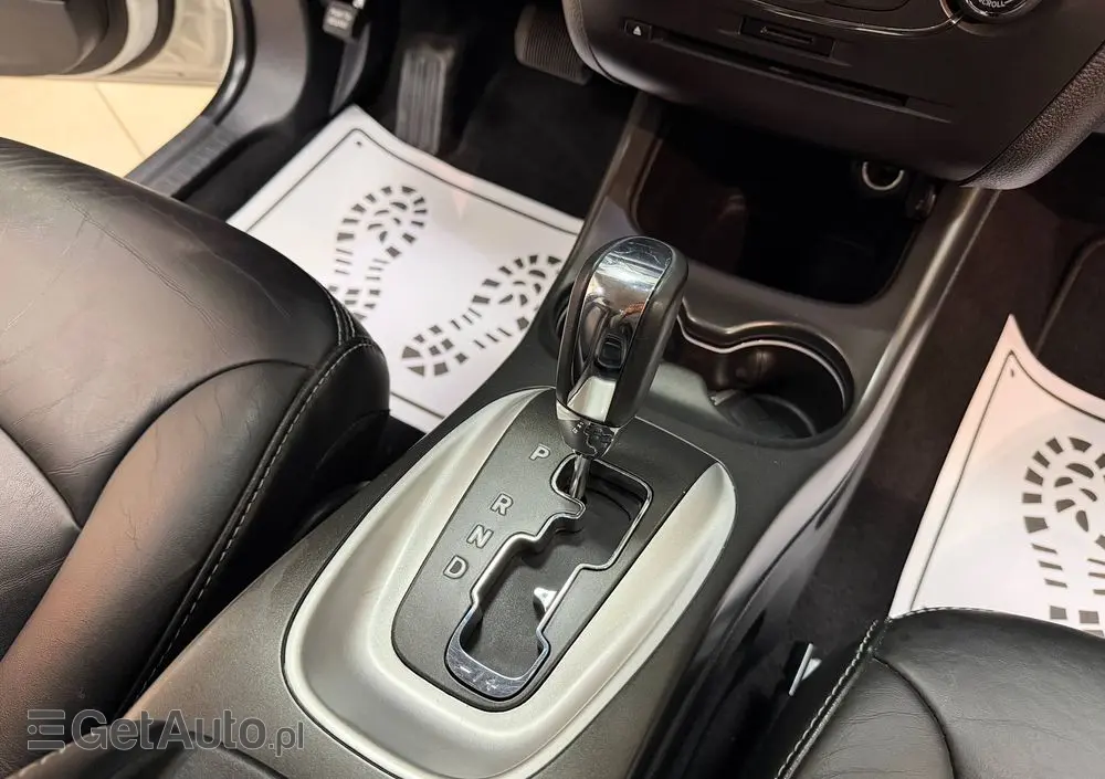 FIAT Freemont 2.0 Multijet 16V DPF Automatik Allrad Cross