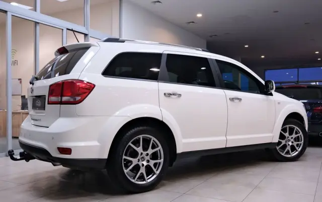 FIAT Freemont 2.0 Multijet 16V DPF Automatik Allrad Cross