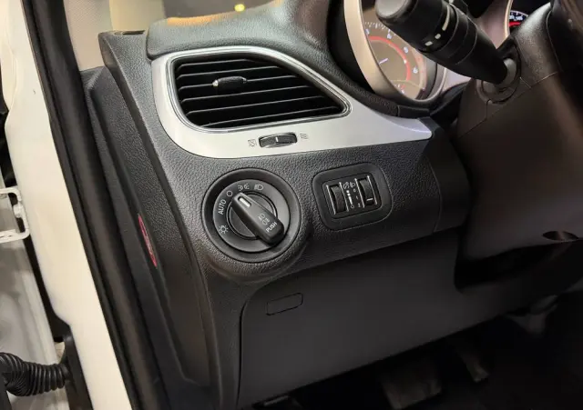 FIAT Freemont 2.0 Multijet 16V DPF Automatik Allrad Cross